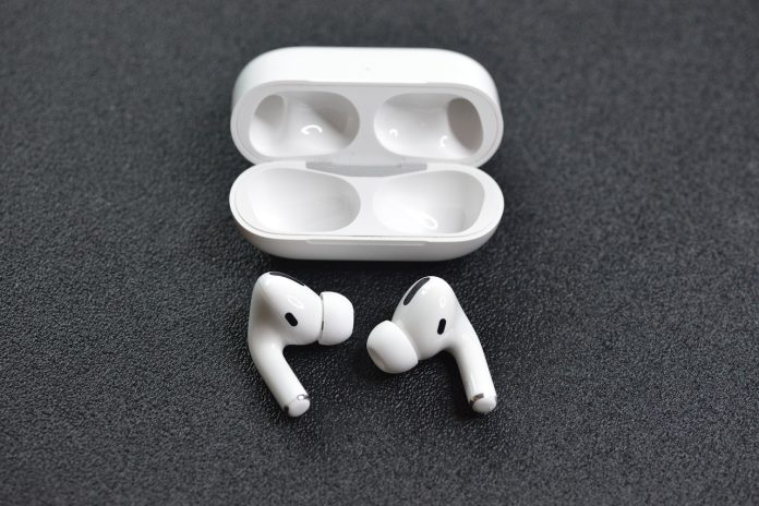 AirPods Connected but No Sound Coming